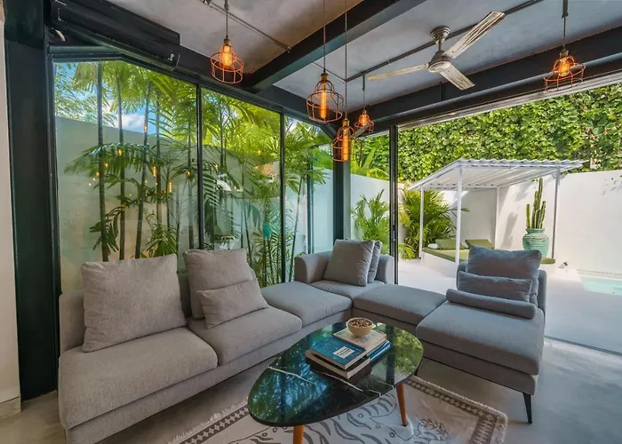 Bali Townhouse 1 - Amazing 2br W/pool - Perfect Location Villa