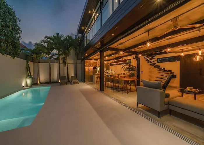 Villa Bali Townhouse 1 - Amazing 2br W/pool - Perfect Location *