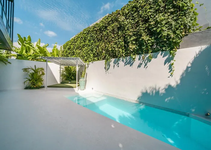 Bali Townhouse 1 - Amazing 2br W/pool - Perfect Location