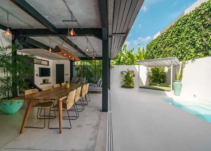 Bali Townhouse 1 - Amazing 2br W/pool - Perfect Location *